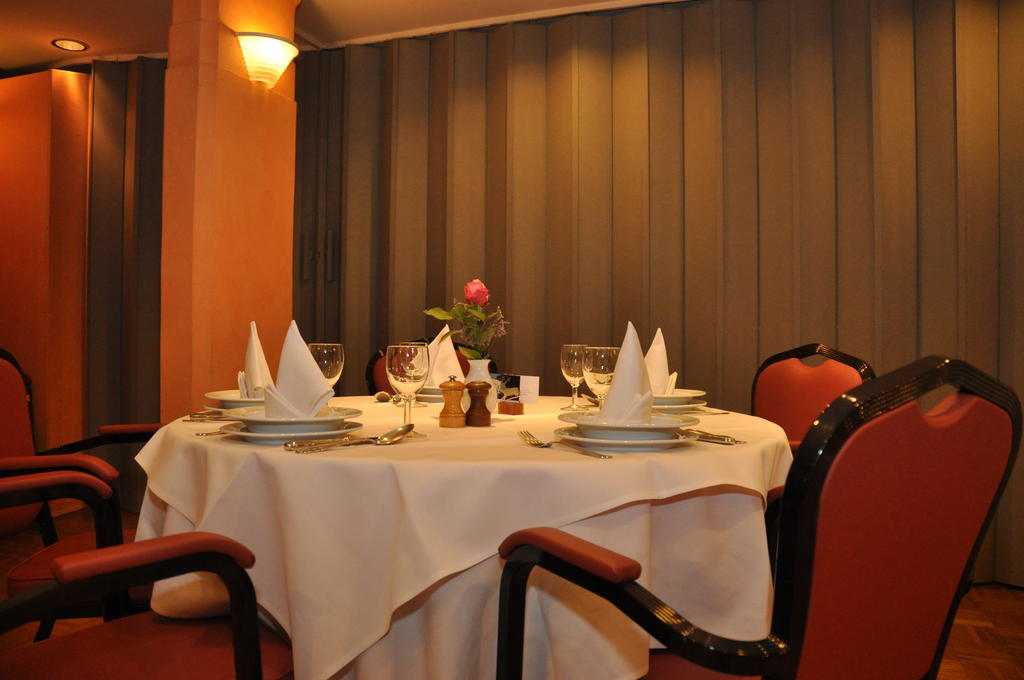 Hotel De Zalm Oudenaarde Εξωτερικό φωτογραφία